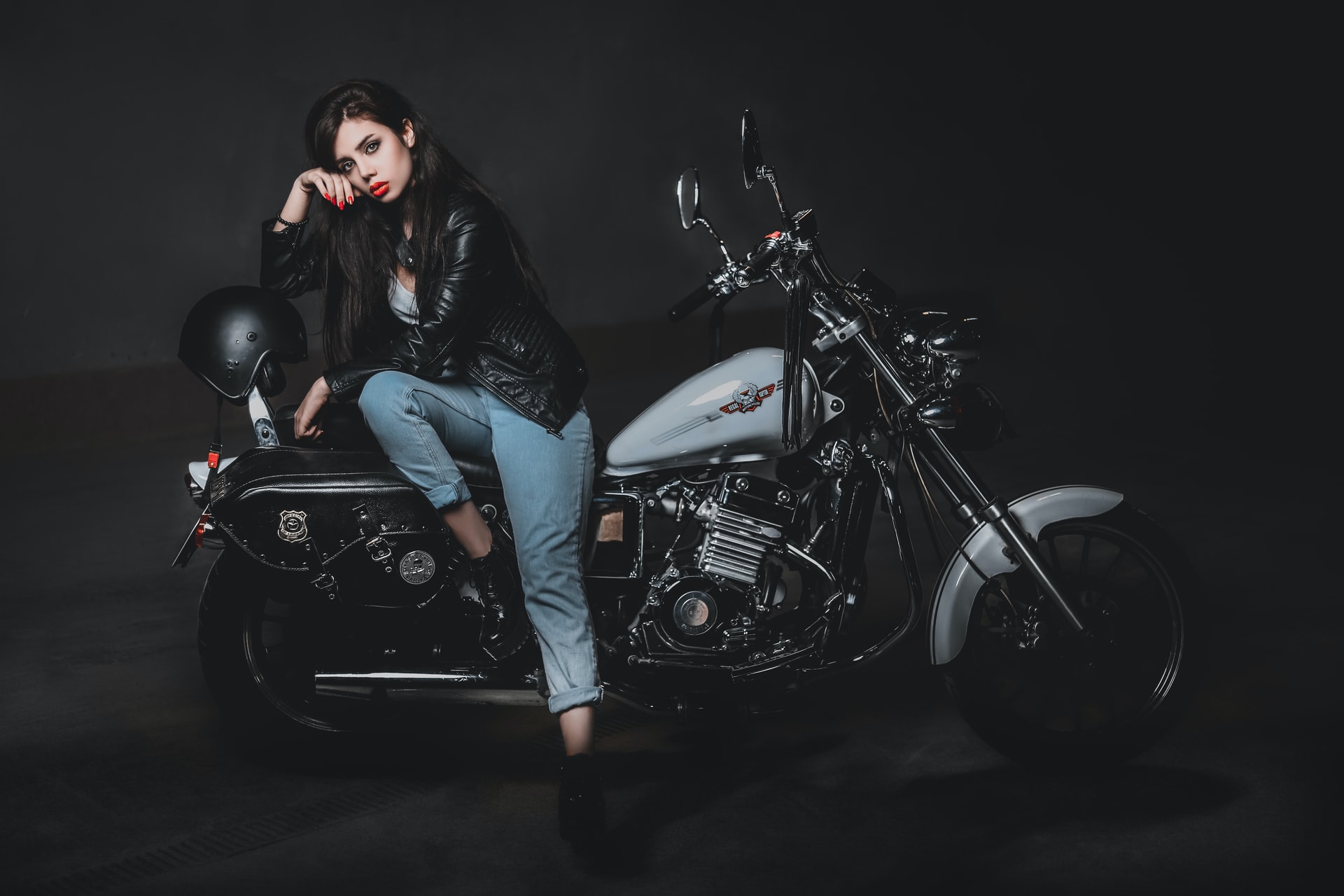Comment choisir un blouson moto pour femme